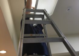 埼玉県越谷市|事務所の照明器具交換 by便利屋ハッピー