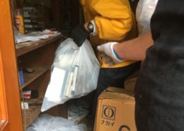 埼玉県志木市（3K）２階建て｜壮絶！ごみ屋敷片付け 第2日目 1F部分「抜け落ちた床下まで･･･」by便利屋ハッピー
