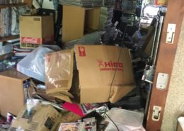 埼玉県志木市（3K）２階建て｜壮絶！ごみ屋敷片付け 第3日目 2F部分「30年来のコレクション･･･」by便利屋ハッピー
